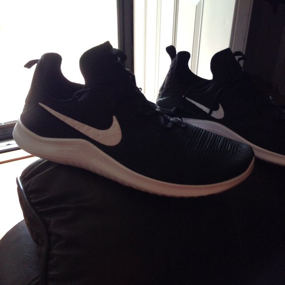 Men's BNWT Nike Athletic Shoes Size 15 - Picture 5 of 7